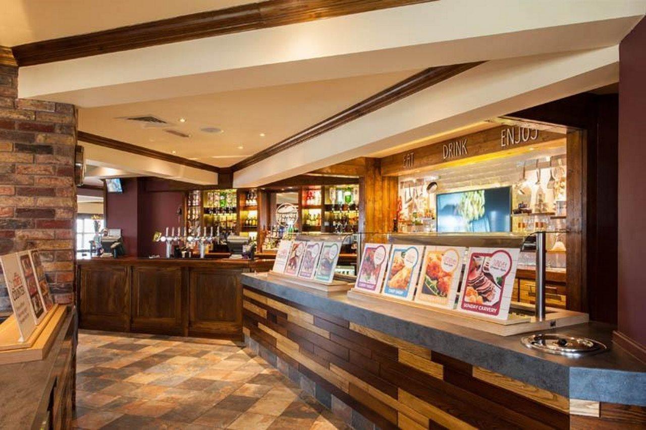Premier Inn Barrow In Furness ภายนอก รูปภาพ